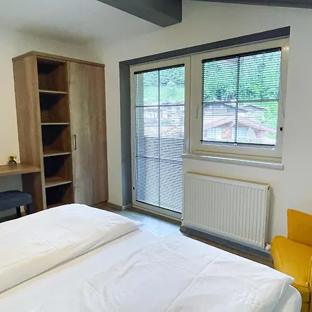 아파트 Familie Grundner 레오강